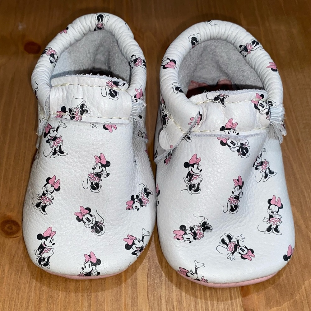 All about Minnie city mocc